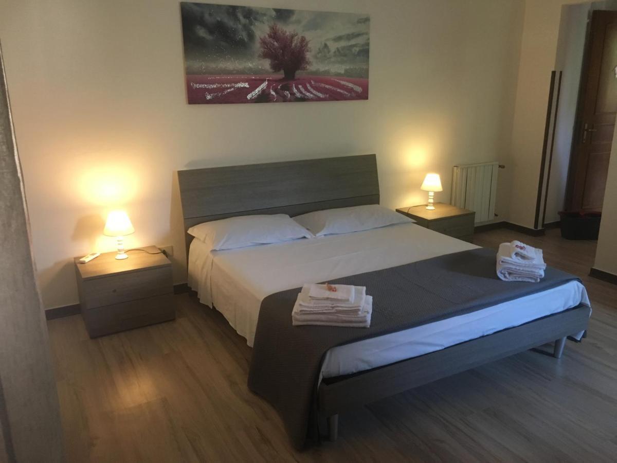 Hotel Casa Spada à Pula Extérieur photo